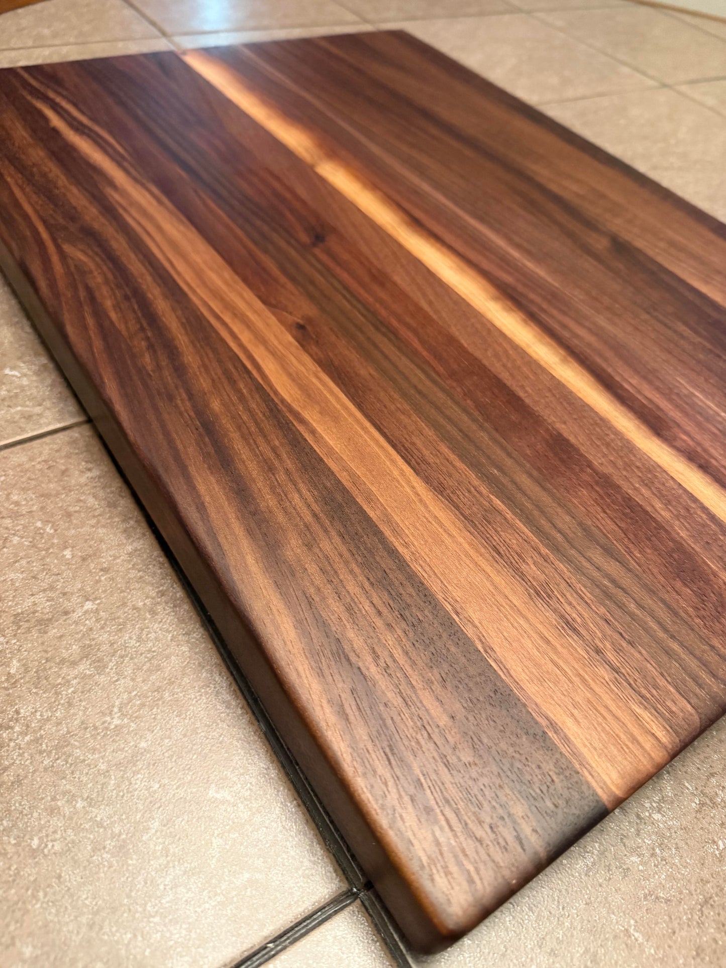 19"X13"X1-1/4"  Handcrafted Walnut Edge Grain Cutting Board