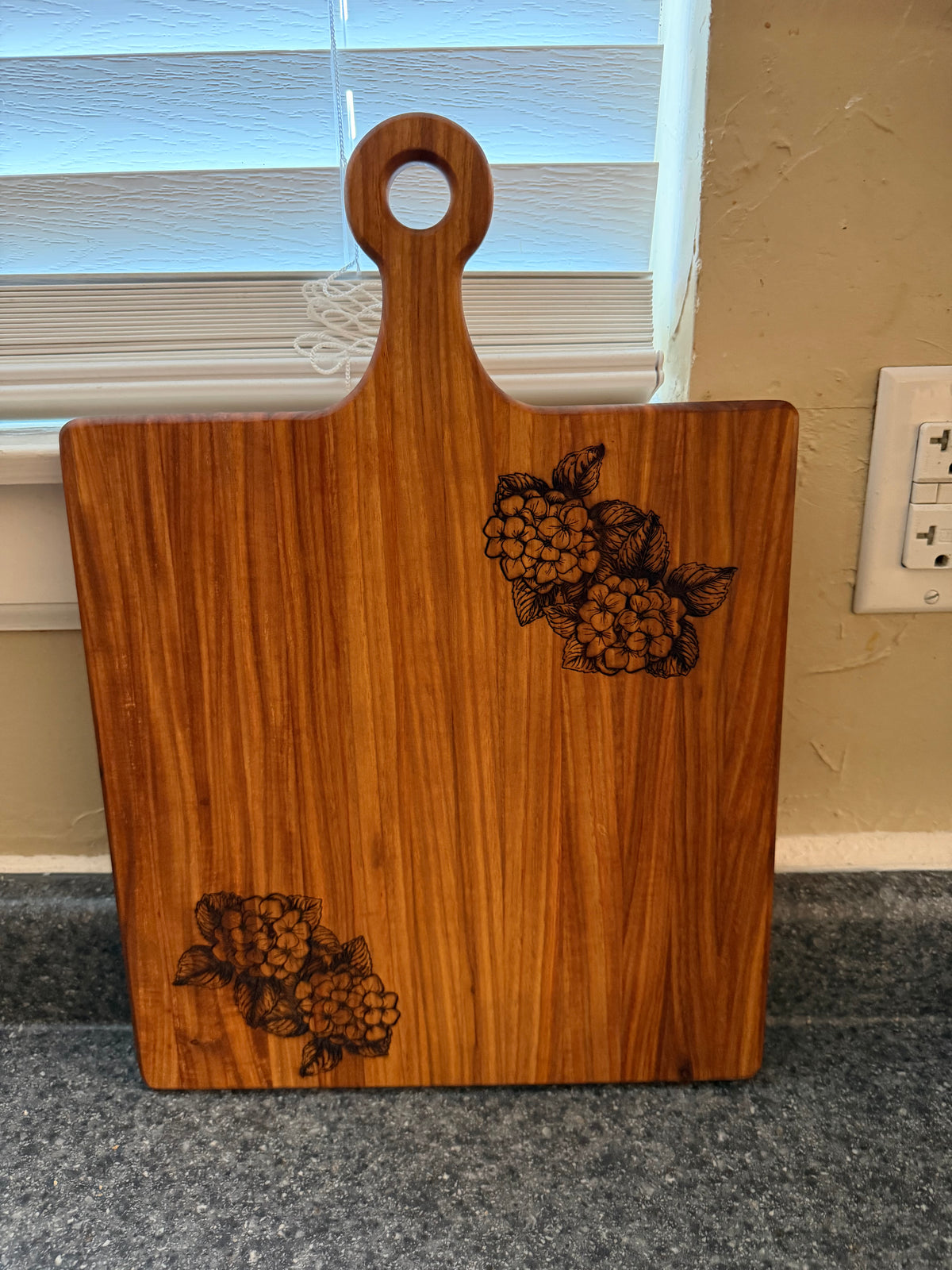 17"X12"X 11/16" Canarywood Serving Board