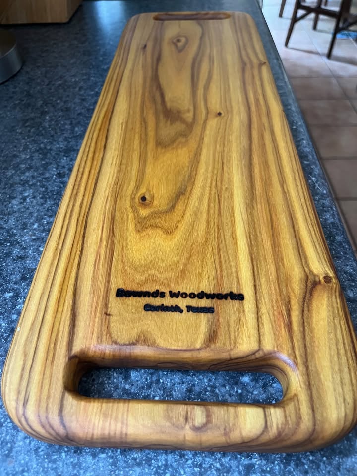 Canarywood 24" X 7-3/4" X 1" Serving Board