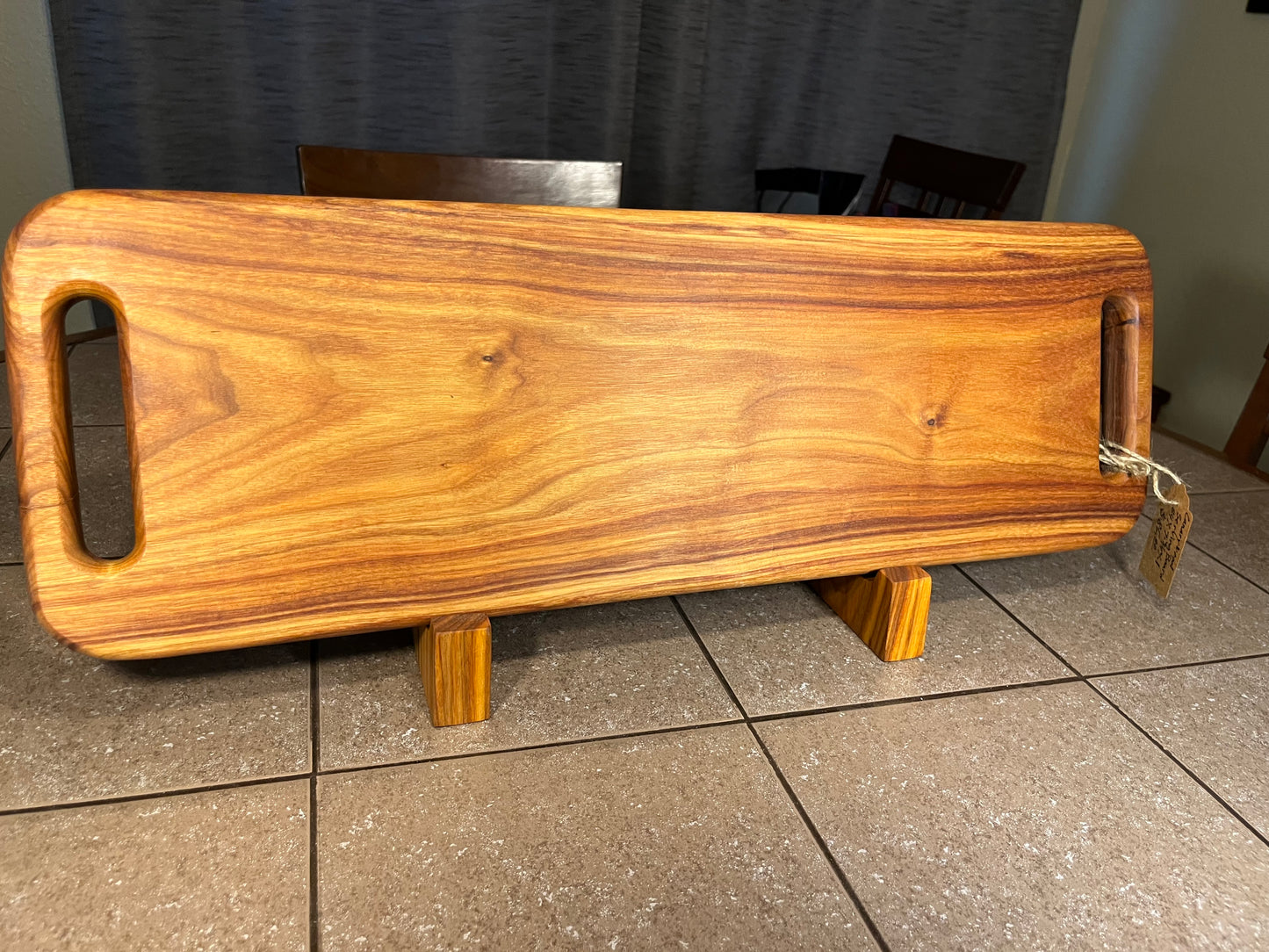 Canarywood 24" X 7-3/4" X 1" Serving Board