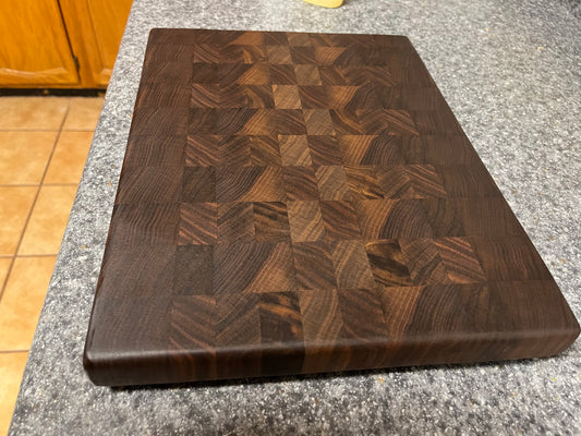 13-3/4" X 10-1/2" X 1-1/4 Walnut End Grain Cutting Board- w/rubber feet attached