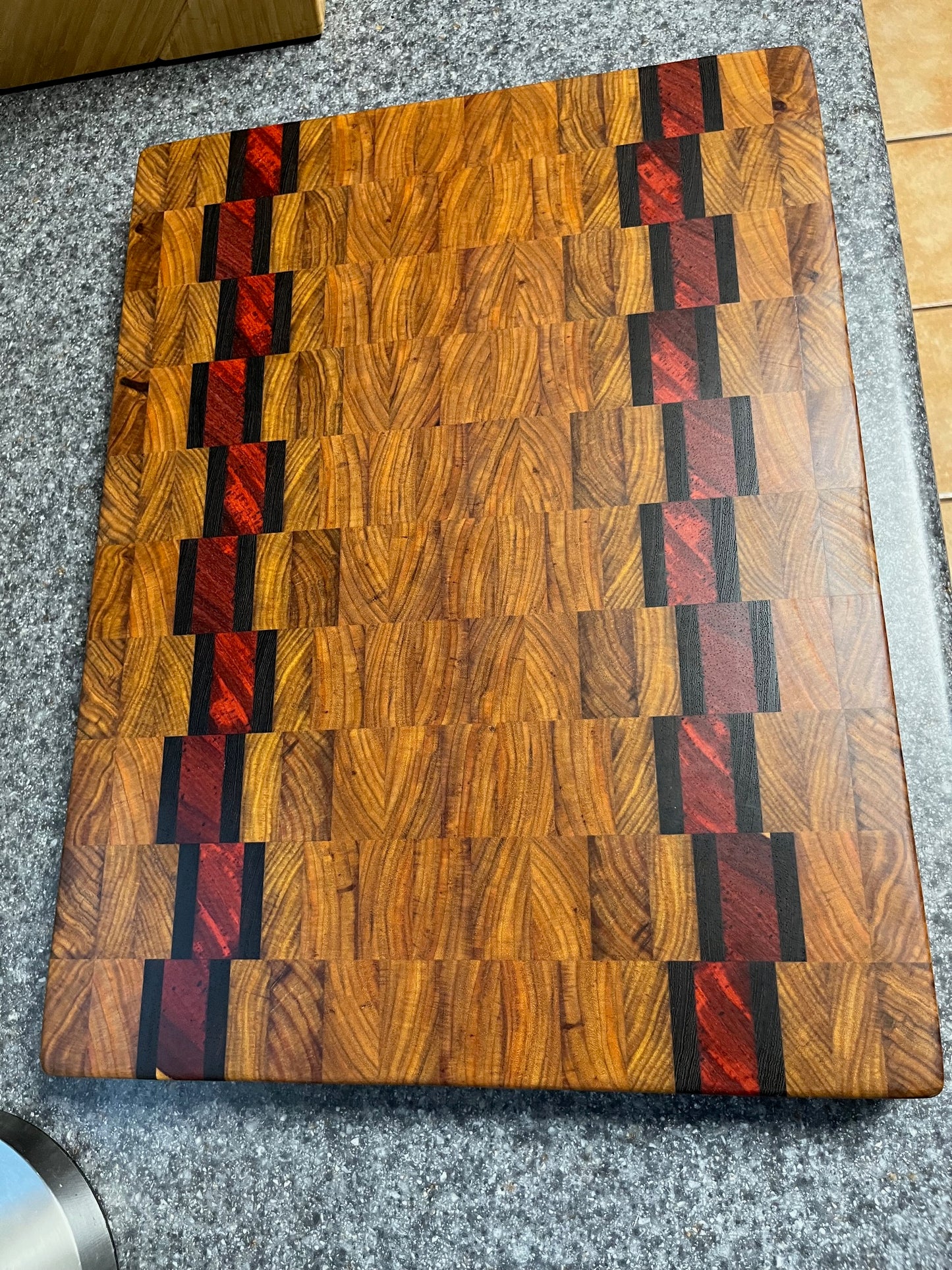 20-1/2" X 15-1/2" X 1-5/8" Canarywood w/Padauk & Wenge End Grain Cutting Board