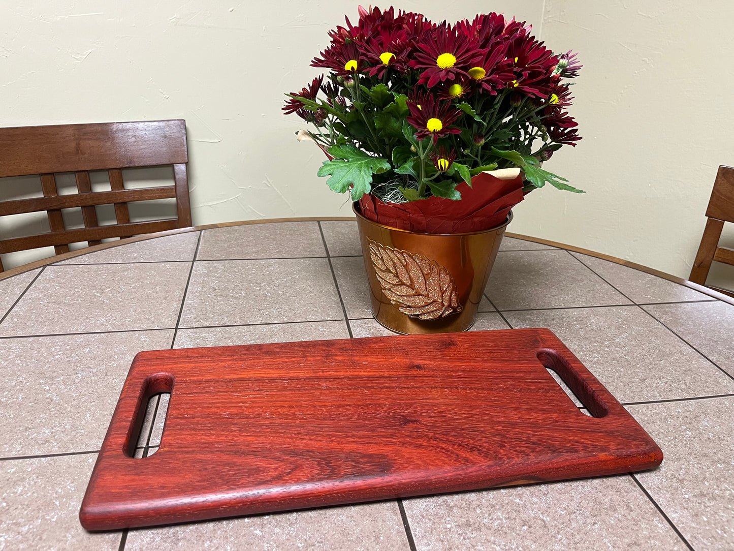 African Padauk 18" X 8-1/2" X 7/8" Serving Board w/hand hold cutouts