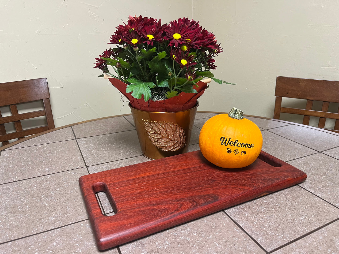 African Padauk 18" X 8-1/2" X 7/8" Serving Board w/hand hold cutouts