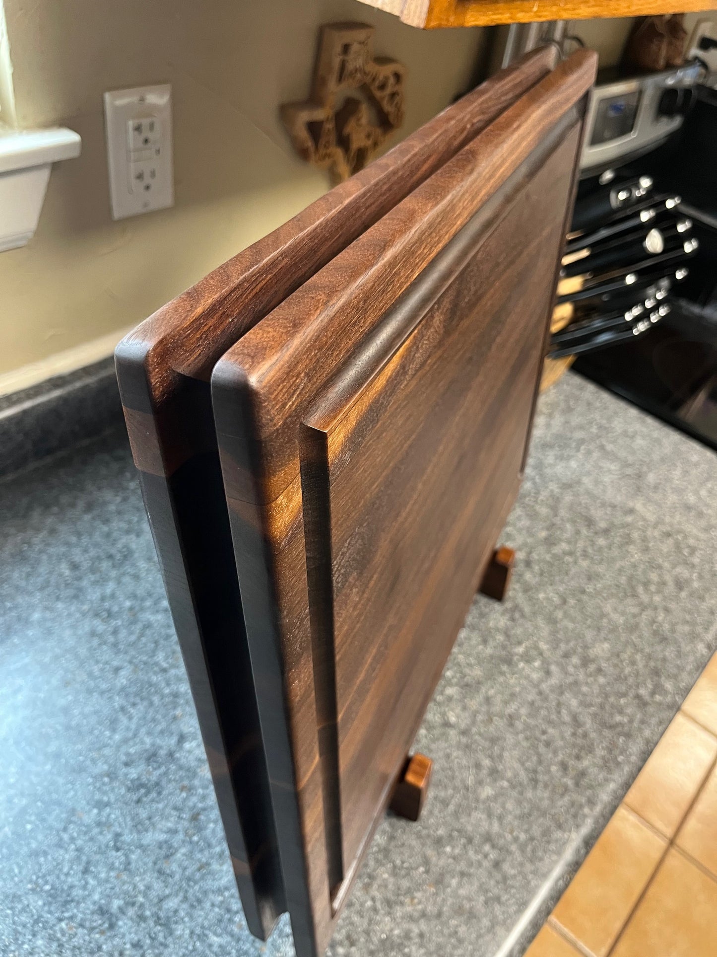 20" X 16-1/8" X 2" Walnut Edge Grain Cutting Board- w/juice groove and unique hand hold cut around the middle edges of the board