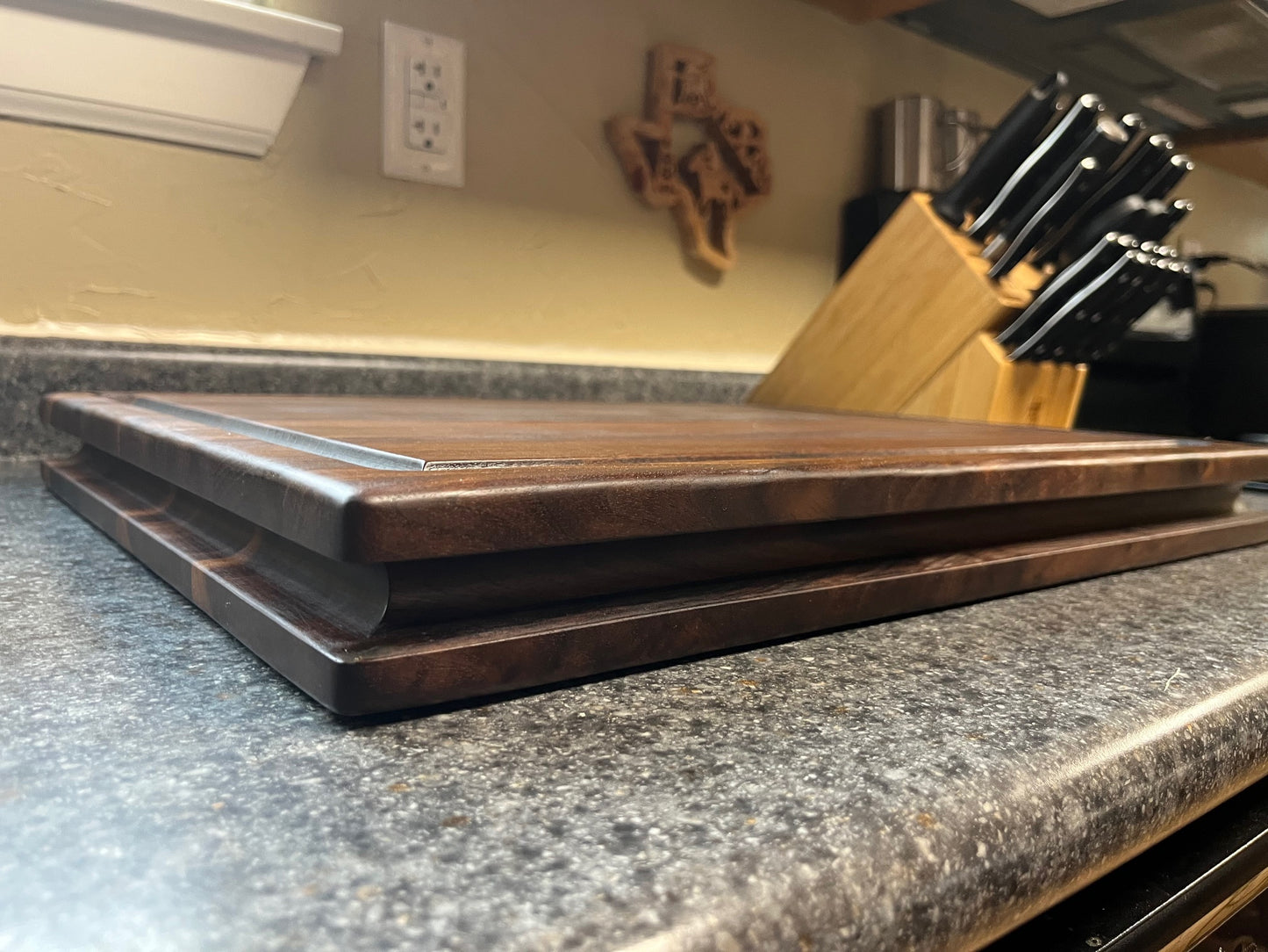 20" X 16-1/8" X 2" Walnut Edge Grain Cutting Board- w/juice groove and unique hand hold cut around the middle edges of the board